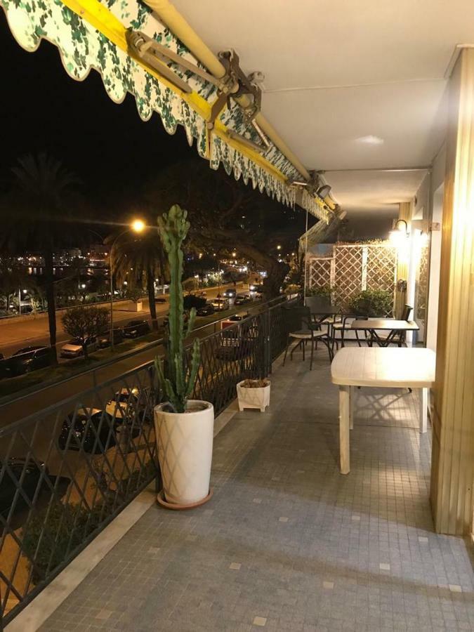 Menton Smartworking And Relax On The Beach, Seaview 외부 사진
