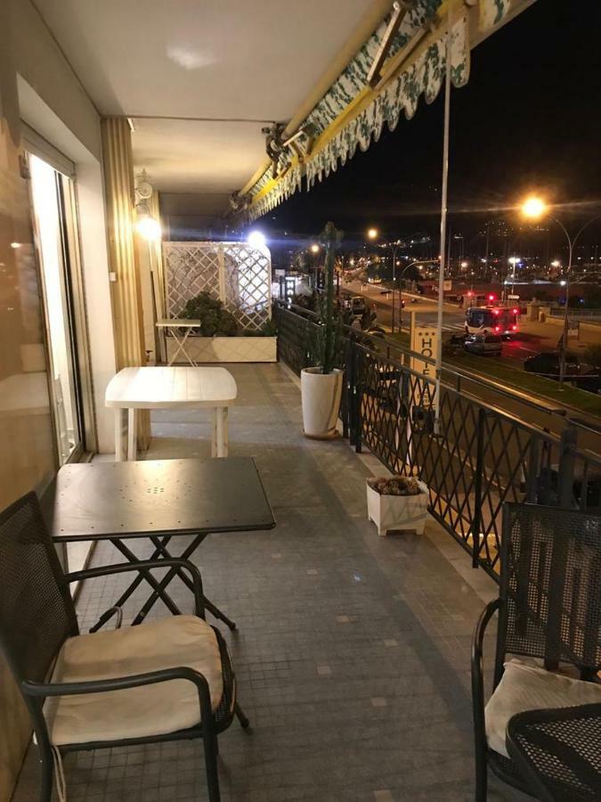 Menton Smartworking And Relax On The Beach, Seaview 외부 사진